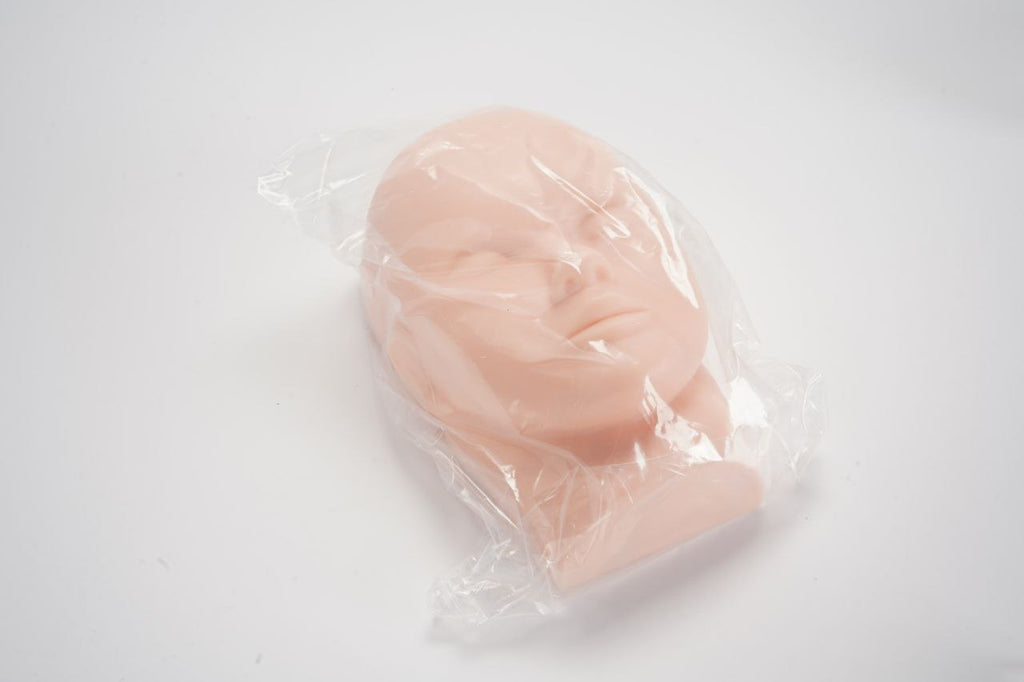 TRAINING MANNEQUIN HEAD - MANICHINO DI ALLENAMENTO PER EXTENSION CIGLIA Glamorous Lashes